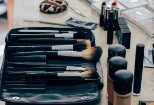 make up 1209798 340111111 | Rabatt-Coupon.com | Überall sparen mit Gutscheinen