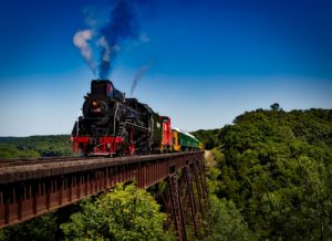 train 1728537 1920 | Rabatt-Coupon.com | Überall sparen mit Gutscheinen