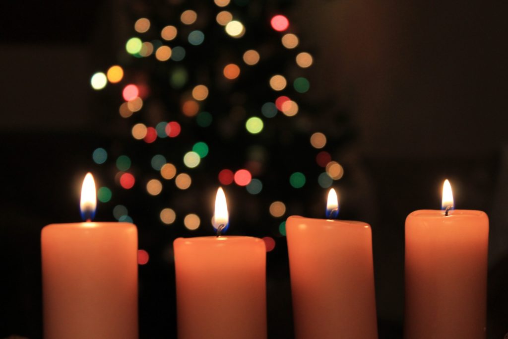 christmas 935450 1920 | Rabatt-Coupon.com | Überall sparen mit Gutscheinen