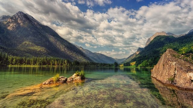 lake 3397784 960 720 e1551363063749 | Rabatt-Coupon.com | Überall sparen mit Gutscheinen