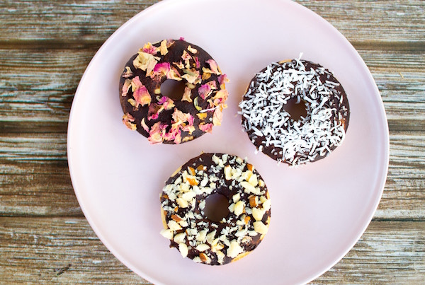 Drei hübsche Donuts | Rabatte Coupons