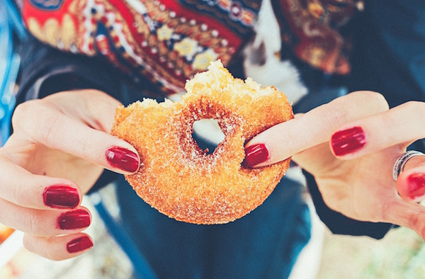 Ein angebissener Donut | Rabatte Coupons