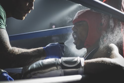boxer in der Pause | www.unsplash.com