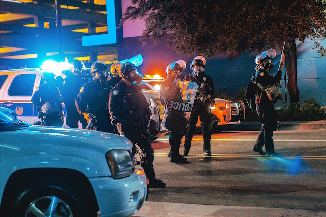 Findet jetzt euren audible.de Gutschein und entdeckt viele Hörbücher zu Krimi Serien audible.de Gutschein für Krimi Serien | www.rabatt-coupon.com