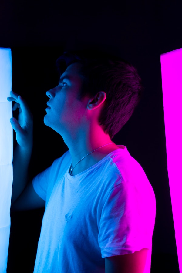 Der Stromverbrauch kann man massiv beeinflussen mit guten Beleuchtungssystemen. Smart Home Beleuchtung | www.rabatt-coupon.com