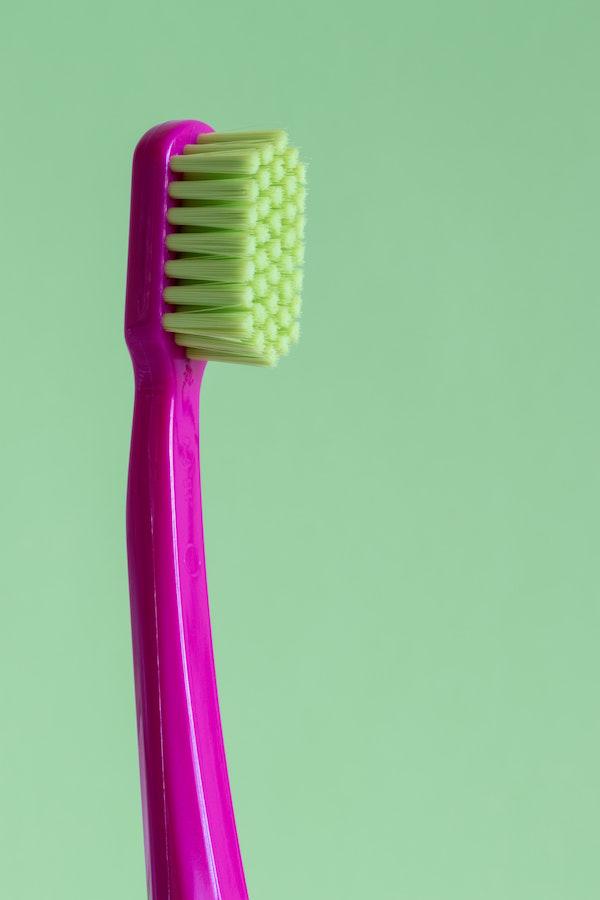 Zahnbürste kaufen | Zahnbürsten im Test | www.rabatt-coupon.com