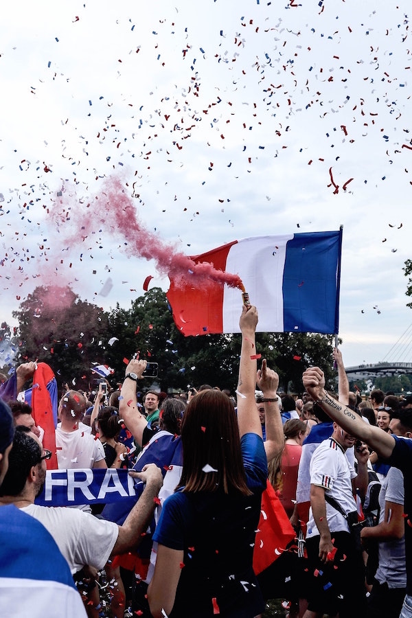 Fußball Europameisterschaft 2020 | Fußball Corona Konzept | www.rabatt-coupon.com