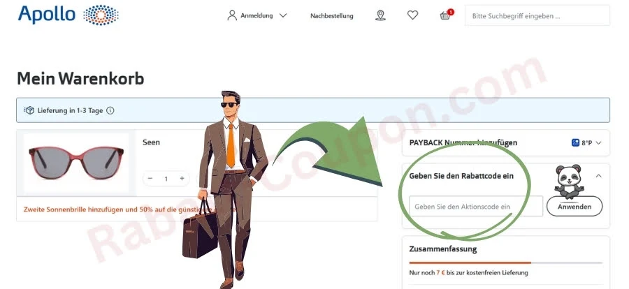 Zu erkennen der Warenkorb von Apollo, darauf ein Mann im Dresscode und lässiger Sonnenbrille, ein süßes Pandabärchen und ein markiertes Feld in dem ihr euren Gutschein von Rabatt-Coupon.com einlösen könnt.