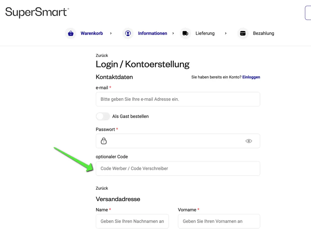 Screenshot des SuperSmart-Registrierungsformulars mit grünem Pfeil auf das Feld „Code Werber / Code Verschreiber“, in das der Werbercode nicolas1 eingetragen werden soll.