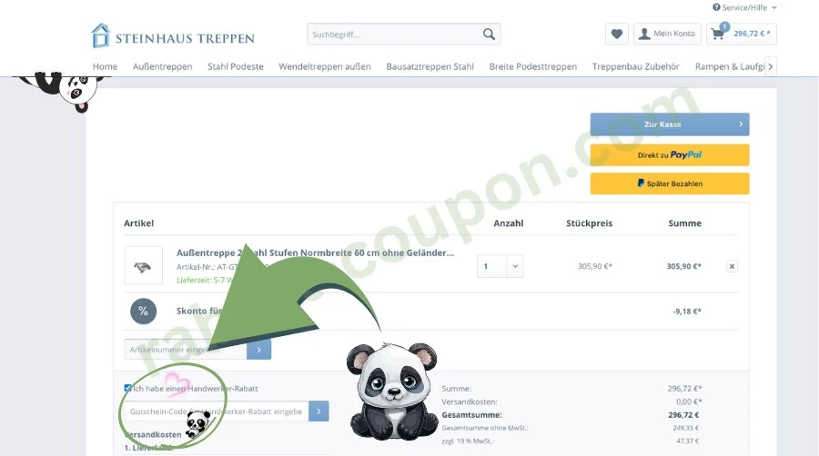 Das Bild zeigt den Warenkorb von Steinhaus Treppen mit einer Außentreppe als ausgewähltem Artikel. Links unten ist ein Feld für die Eingabe eines Gutscheincodes markiert, daneben ein grüner Pfeil und eine Panda-Grafik. Oben rechts sieht man den Gesamtbetrag und Buttons zur Kasse oder zur Bezahlung mit PayPal. 