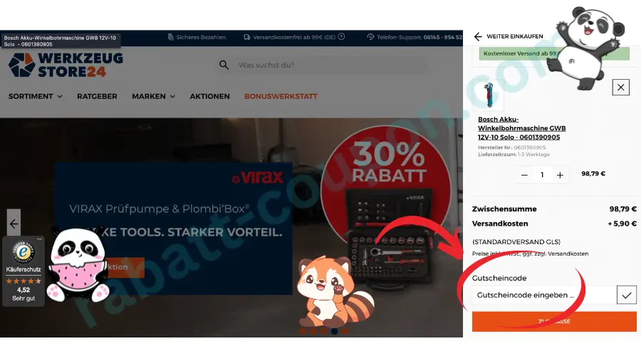 Das Bild zeigt den Warenkorb im Onlineshop Werkzeugstore24 mit einer ausgewählten Bosch Akku-Winkelbohrmaschine. Rechts ist die Bestellübersicht mit Zwischensumme, Versandkosten und einem Eingabefeld für einen Gutscheincode zu sehen. Ein roter Pfeil hebt das Gutscheincode-Feld hervor, um auf die Möglichkeit zum Sparen hinzuweisen.